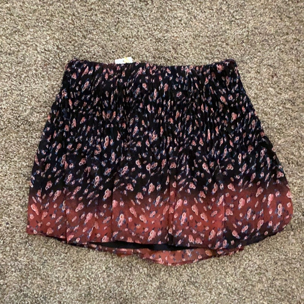 BCBG flowy floral skirt